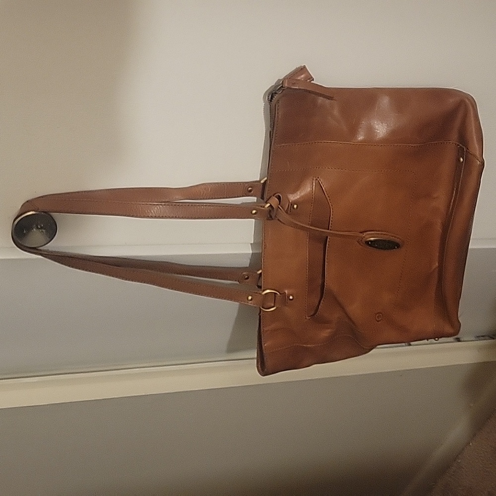 All leather BORN  shoulder bag - Picture 6 of 6